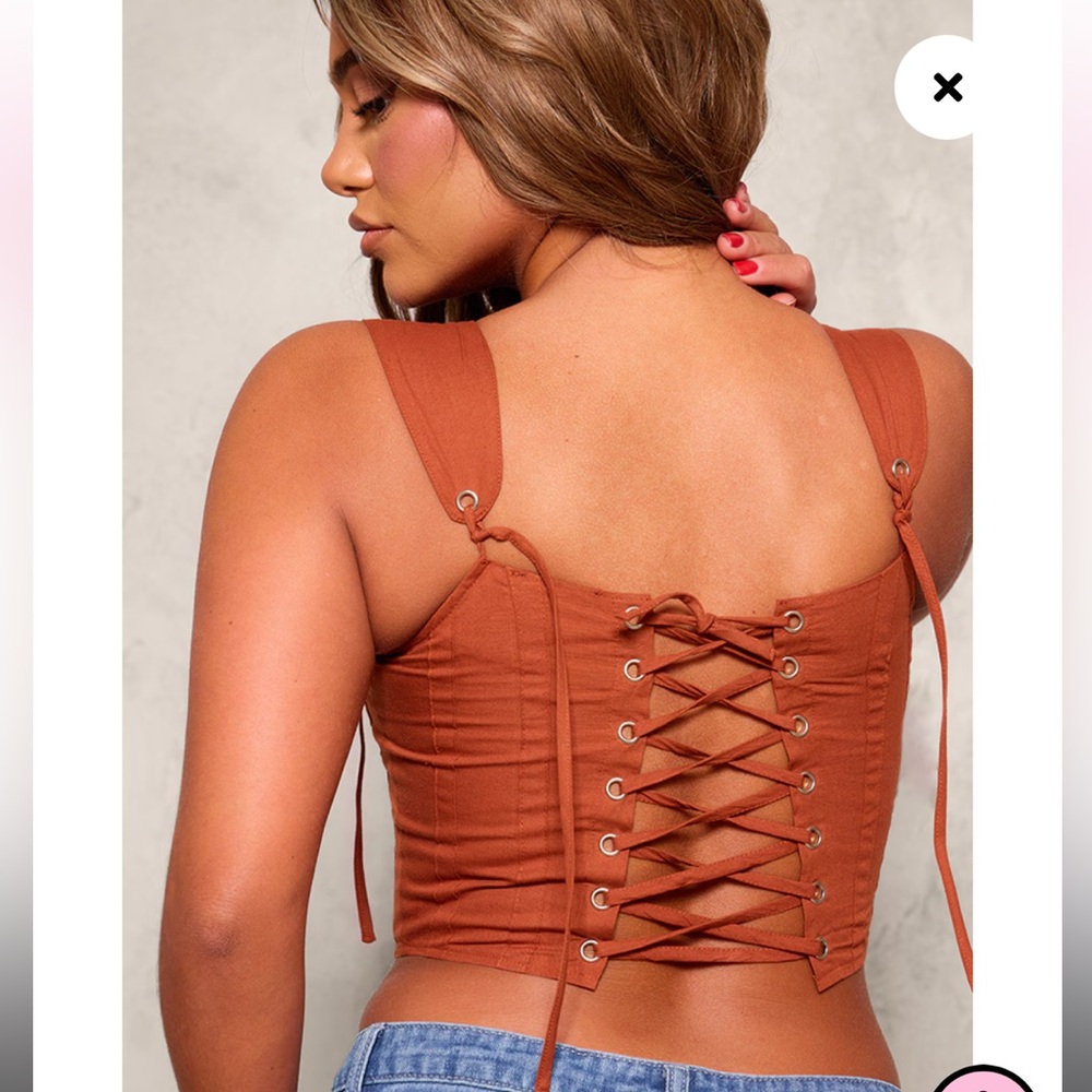 PrettyLittleThing Rust Lace-Up Crop Top